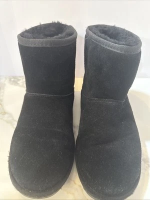 Minnetonka Black Moccasin Mini Suede Wool Lined Boots Size 8 - Image 1 of 4