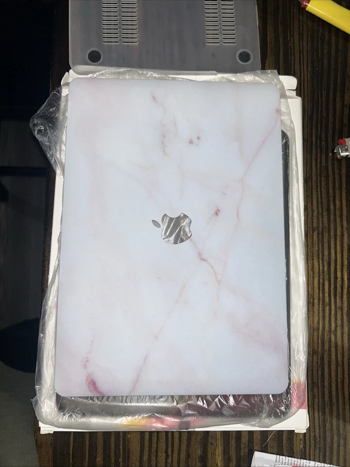 Protective tablet case for Apple tablet - Image 1 of 4