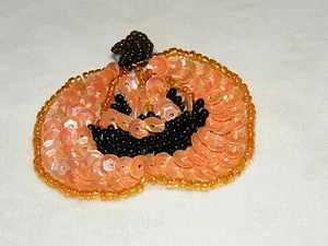 LENTEJUELAS BRILLANTES PIN CALABAZA DISFRAZ DE HALLOWEEN ACCIÓN DE GRACIAS OTOÑO APLIQUE DE REGALO - Imagen 1 de 2