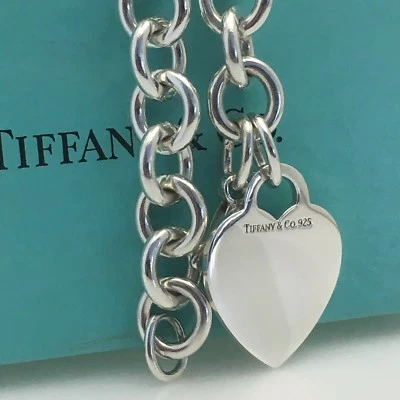8 inch Tiffany & Co Blank Heart Tag Charm Bracelet in Sterling Silver - Image 1 of 4