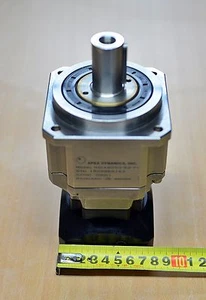 Cabezal de engranaje APEX Dynamics AB090-S2-P1 90:1 envío gratuito - Imagen 1 de 3