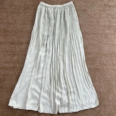 Club Monaco Women Pleated Pull On Long Skirt W/ Side Slits Size XS  Light Green - Image 1 of 4