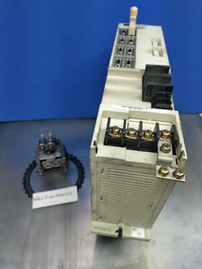 Servo amplificador Mitsubishi MDS-B-SP-110 = usado = de máquina en funcionamiento = - Imagen 1 de 6
