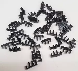 Tomy / AFX Turbo / SRT Magnet Clips - 50 Stück - NEU - Bild 1 von 1