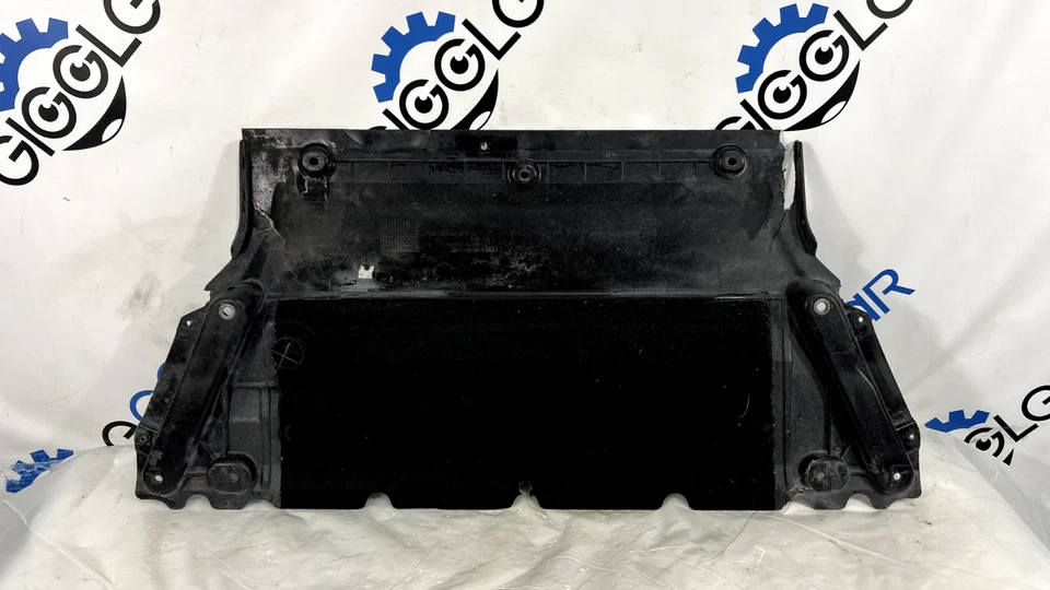 Audi S5 RS5 2019-2024 motor de protección contra salpicaduras pared suelo fabricante de equipos originales 8W0863821F Foto 1 de 4