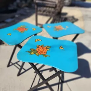 Vintage Wooden Folding TV Trays - Set of 3 Hand-Painted Blue Tables with Floral - Picture 1 of 11