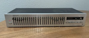 Realistic Twelve Band Stereo Frequency Equalizer Model 31-2009 - Picture 1 of 7