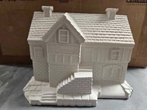 Brauerei Dorfhaus bemaltfertig Keramik Biskuit - Bild 1 von 4