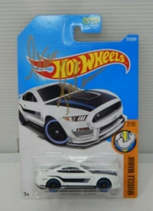 Hot Wheels Ford Shelby GT350R Muscle Mania White Signed by Steve Saleen - Picture 1 of 2