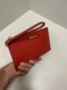 MICHAEL KORS LADIES LARGE TOP ZIP POUCH CLUTCH LEATHER WRISTLET WALLET BAG RED - Picture 1 of 9