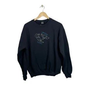 Grey’s Anatomy Twisted Sisters Meredith/Cristina Dance Embroidered Crewneck Gr. M - Bild 1 von 7