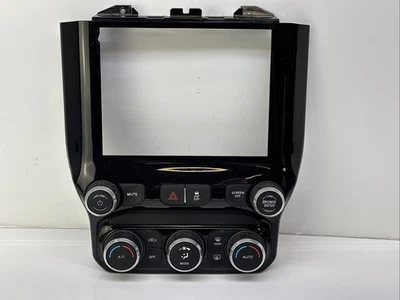 2022 Ram 2500 Temperature Control - Image 1 of 4