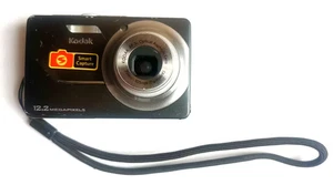 Camara Digital Kodak 12.2mp M341 Negro Buen Estado - Imagen 1 de 2
