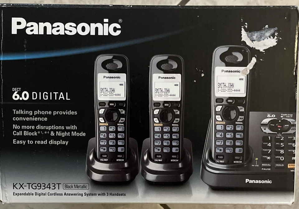 Panasonic KX-TG9333T Expandable Digital Cordless Answering Machine w/ 3 Handsets - Image 1 of 1