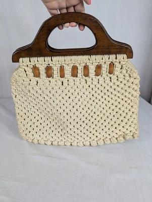 Macrame Crochet Knit Purse Clutch Bag Ivory Cream Wood Beads Handle 70s Boho Vtg - Image 1 of 4