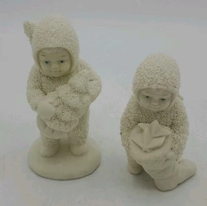 Department 56 Snowbabies Figuren Lot 2 Umarmungen & Stiefel Geschenk 1998 Set süß - Bild 1 von 13