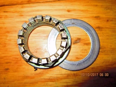 DUCATI OEM 748-998 TUERCA DE PIÑÓN TRASERO Y ESPACIADOR (lavadora) monster s2r s4r s4rs  Foto 1 de 4