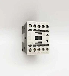 Moeller DILA-22 xStart Hilfsschütz 24VDC 2S - Bild 1 von 2
