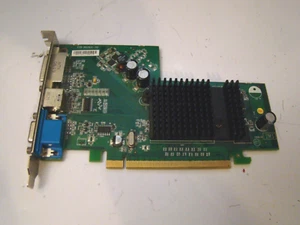 ATI Radeon X300/Dell 0Y8365 Video Card 128MB VGA/DVI/S-Video PCI-E 109-A62801 - Picture 1 of 4