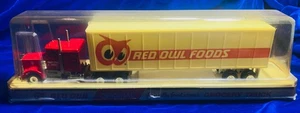 Semirimorchio pressofuso Red Owl Foods negozio di alimentari PlayArt 1:64 - Foto 1 di 17