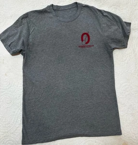 Outrigger Canoe Club Waikiki Hawaii Shirt Erwachsene S/M grau/rot - Bild 1 von 6