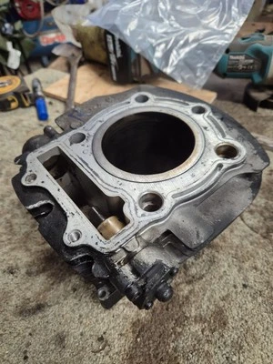 Yamaha XV750 Virago 5E5 Rear Cylinder Barrel And Piston - Image 1 of 3