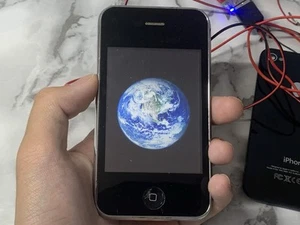 CECT SciPhone 3G & GooApple V5/A6/MOT P908 - BROKEN/FOR PARTS - READ DESCRIPTION - Photo 1 sur 24