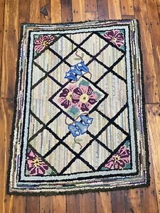 Antiker Haken Teppich, Schlafzimmer, sie Schuppen ~ Blumen, Bluebells ~ 36 1/2" x 26 3/4" - Bild 1 von 19