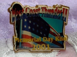 2001 West Coast Thunder II Motorrad Memorial Day Run Sammlerstück Pin - Bild 1 von 3