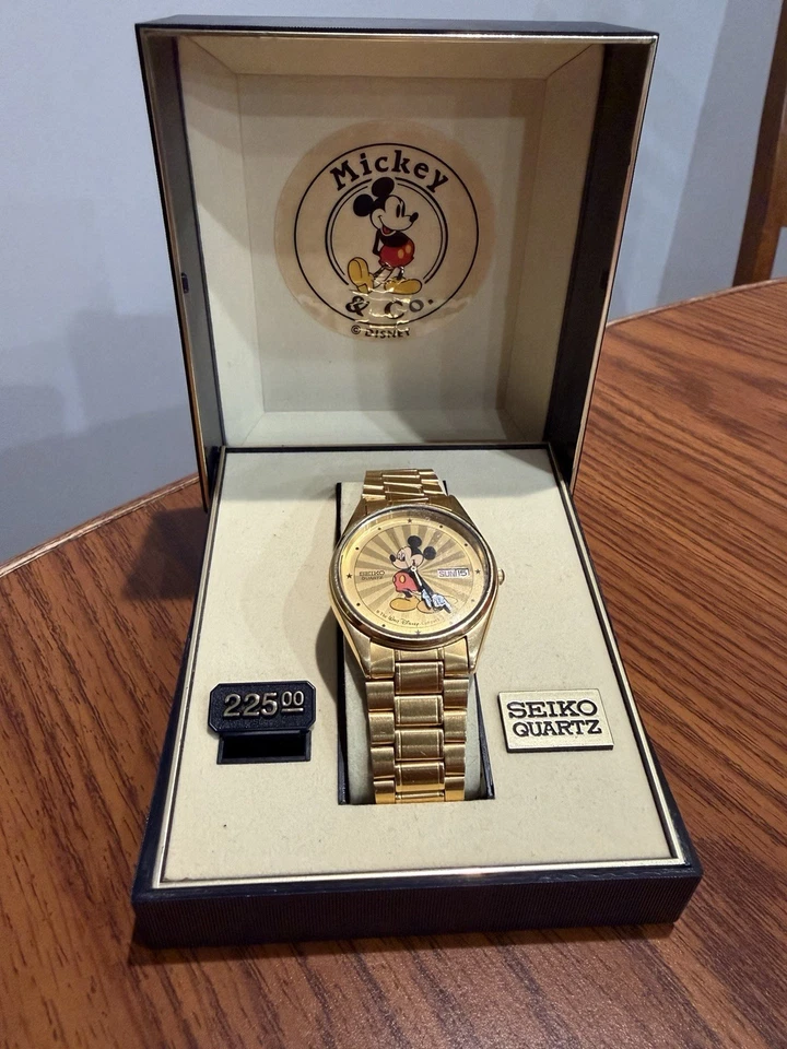 Reloj SEIKO 1987 Mickey Mouse Sunburst 5H23-8A09 Funciona Batería Nueva Foto 1 de 4