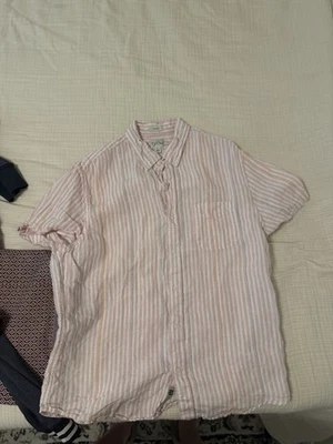 J. Crew Classic Men’s Large Pink Short Sleeve Button Down Shirt - Image 1 of 3