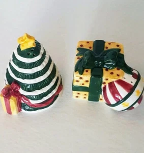 Holiday Christmas Tree and Gift Box Salt and Pepper Shakers - Picture 1 of 5