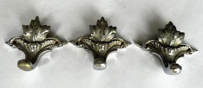 3 Deco Chrome Colour Leaf Design Decorative Feet/Hooks - Image 1 of 4
