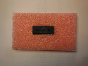 Commodore 1571 C128D IC 318047-01 Dos ROM - Photo 1/1