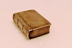 Antique Solid Silver Book Form Snuff Box 47g Hinged Lid ABC Mark Indian Silver - Picture 1 of 12