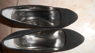 SCARPE DONNA TT BAGATT IN PELLE Tg. 36 in buonissimo stato colore NERO/ARGENTO - Immagine 1 di 4