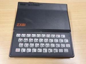 Sinclair ZX81 - vintage computer 18/1 S/N 003-011449