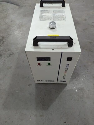 Bit Coin Miner con 6 GPU refrigeradas por líquido 3080 con enfriador Foto 1 de 4