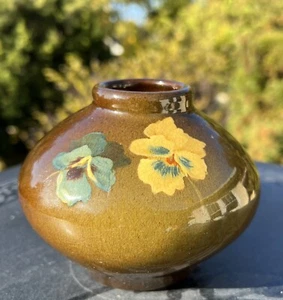 Antique Arts & Crafts Owens Utopian Art Pottery 4 1/2" Pansy Vase Early 1900's - Picture 1 of 14