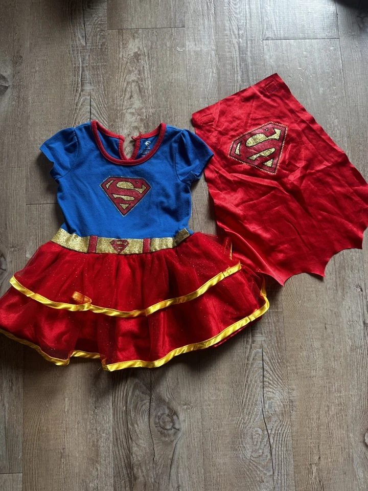 DC Comics Supergirl Bebé Niña Disfraz 12-18 Meses Vestido y Capa  Foto 1 de 4