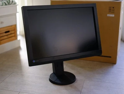 EIZO ColorEdge CG247X 24,1 Zoll Monitor mit eingebautem Kalibrierungssensor - Bild 1 von 4