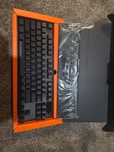 SteelSeries - Apex Pro TKL Wired HyperMagnetic Gaming Keyboard READ Description  - Picture 1 of 2