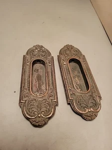 2 Vintage Ornate Window Sash Lifts Recessed RH CO. 6318,H 5 1/4 " W 2 " - Afbeelding 1 van 5