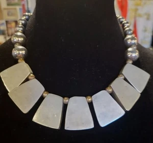 Sterling Silver Beads & Mother Of Pearl 18" Necklace . - Picture 1 of 6