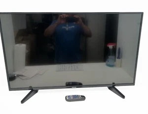 Toshiba 43L310U 43 inch LED TV HDMI Flat Screen Television with Remote - Picture 1 of 6