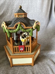 1986 Enesco Small World Of Music "Oktoberfest Gazebo" plays Beer Barrel Polka - Picture 1 of 6
