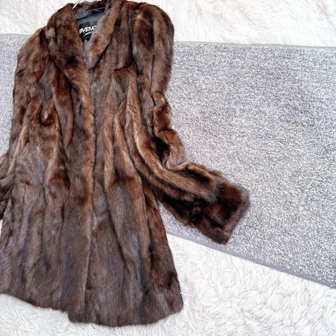 激レア　Givenchy fox far Givenchy Beige Leopard Faux-Fur Jacket Givenchy