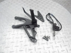 2008 07-08 Yamaha YZF R1 YZFR1 Front Right Rearset Brake Pedal Foot Peg Bracket - Bild 1 von 11