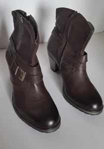 FREEMAN T.PORTER BOTTINES EN CUIR DE VACHETTE MARRON FONCE POINTURE FR40 - Picture 1 of 12