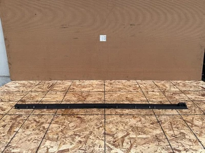 FORD BRONCO 2021-2025 OEM 4 ДВЕРИ ЛЕВЫЙ ВОДИТЕЛЬ ЗАДНИЙ МЯГКИЙ ВЕРХНИЙ КОМПЛЕКТ ОТДЕЛКИ ОКНА - Изображение 1 из 4